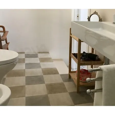 Dimora Castello Vecchia 1 4 Posti Appartement Bari