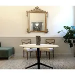 Dimora Castello Vecchia 1 4 Posti Bari